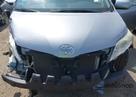 2011 Toyota Sienna Xle from USA, damaged, VIN 5TDDK3DC9BS022399